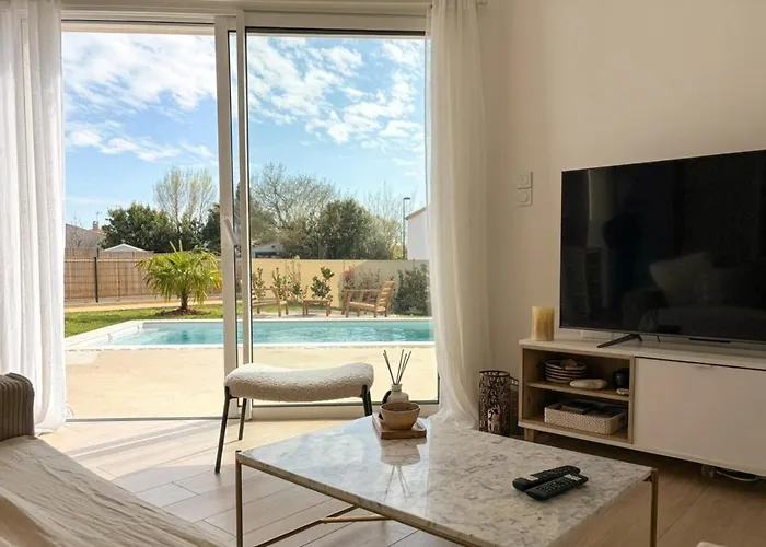 Дом отдыха Boheme-piscine Chauffee-proche Ogliss Park Et Plages *